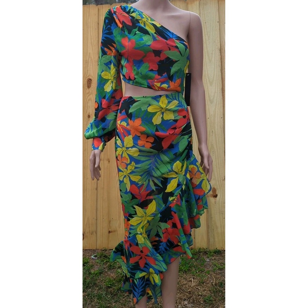 Love And Lemonade Dress Small‎ One Sleeve Tropical Vacation Asymmetrical NWT